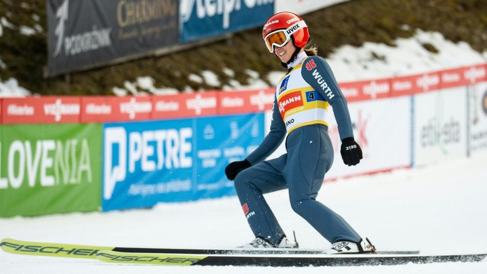 Katharina Althaus springt in Lillehammer auf Rang sechs Katharina Althaus springt in Lillehammer auf Rang sechs