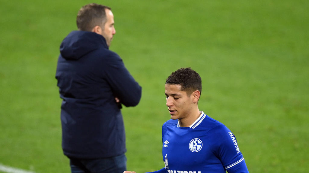 Amine Harit (r.) wurde Ende November aus dem Schalker Kader geschmissen Amine Harit (r.) wurde Ende November aus dem Schalker Kader geschmissen