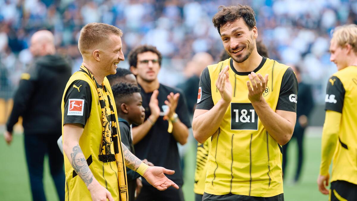 Tương lai của cựu chuyên gia BVB Marco Reus và Mats Hummels vẫn chưa rõ ràng