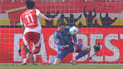 Beim Remis des FC Bayern in Berlin patzte Jonas Urbig folgenschwer