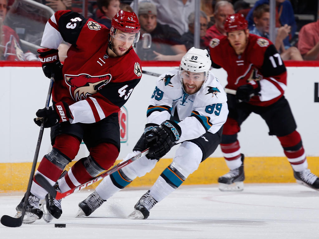 Matthias Plachta (l.) wechselt von Arizona nach Pittsburgh