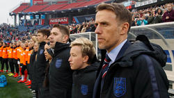 Phil Neville ist von Englands neuer Generation überzeugt