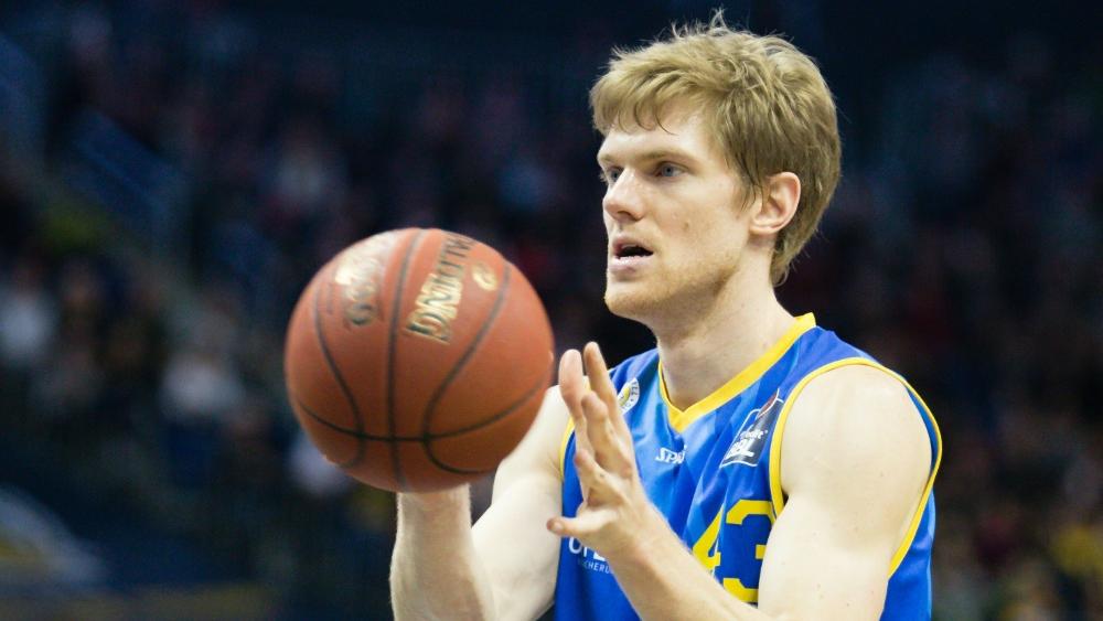 US-Center Scott Eatherton zieht es nach Spanien US-Center Scott Eatherton zieht es nach Spanien