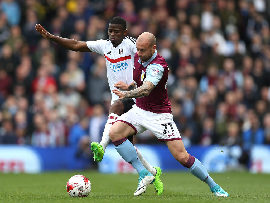 Floyd Ayite vs. Alan Hutton