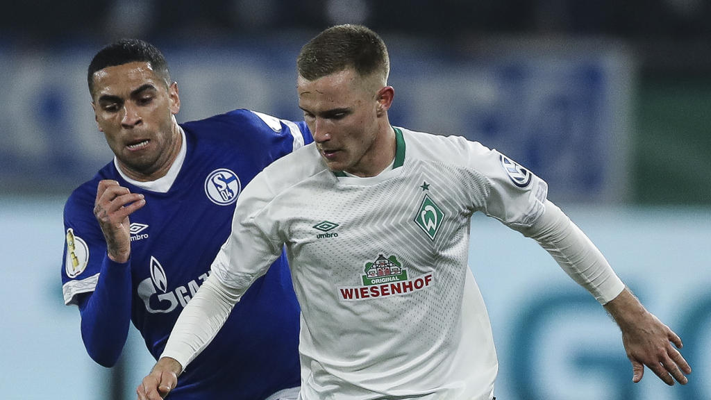 Schalke-Profi Mascarell (l.) wird bei Werder Bremen gehandelt