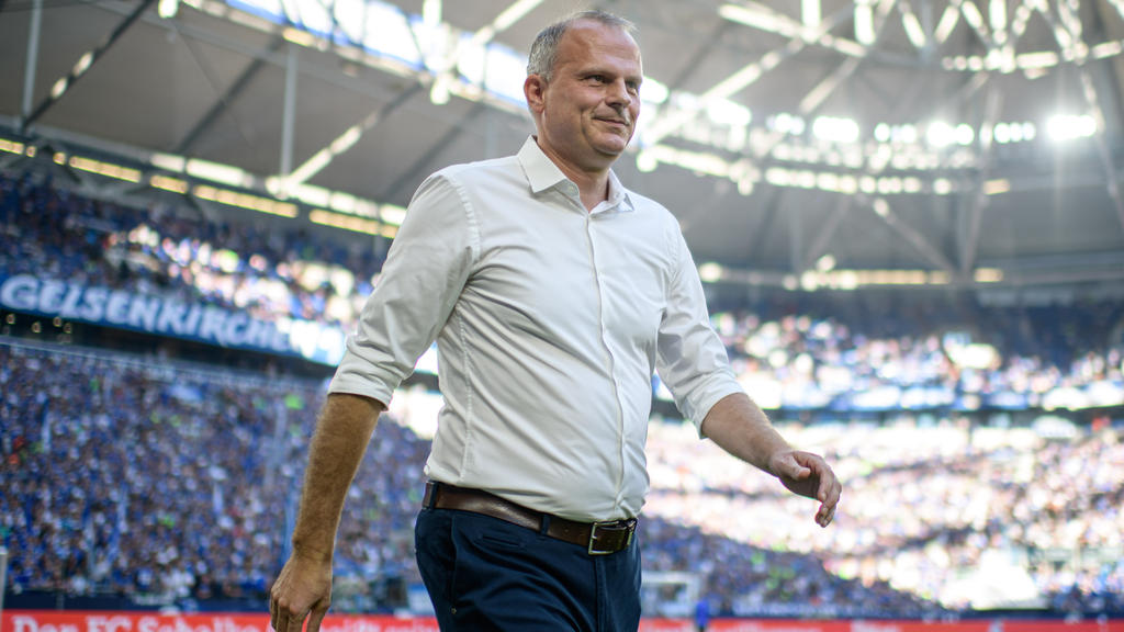 Jochen Schneider ist mit dem Saisonstart des FC Schalke 04 zufrieden