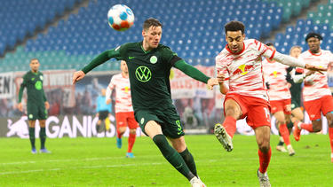 Wout Weghorst (l.) verlässt den VfL Wolfsburg