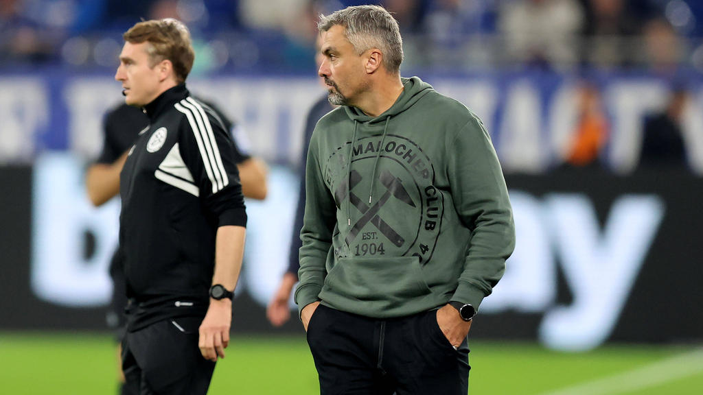 Schalkes Trainer Thomas Reis hat eine schwere Aufgabe übernommen