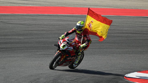 Álvaro Bautista liefert sich einen heißen Fight um die Superbike-WM