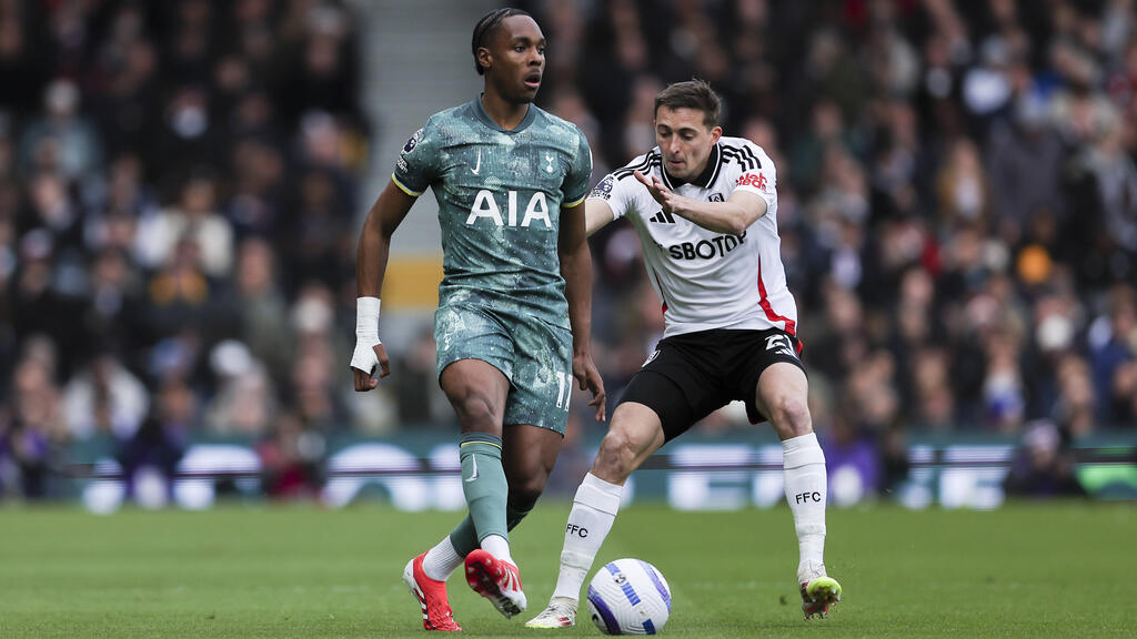 Vom FC Bayern an Tottenham Hotspur ausgeliehen: Mathys Tel Vom FC Bayern an Tottenham Hotspur ausgeliehen: Mathys Tel