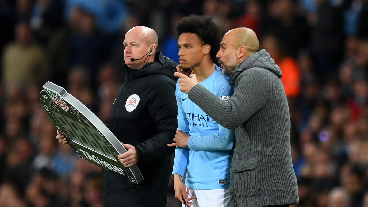 Leroy Sané von Manchester City wird nicht nur vom FC Bayern umworben Leroy Sané von Manchester City wird nicht nur vom FC Bayern umworben