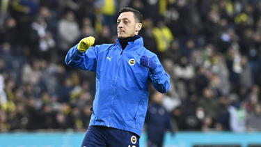 Mesut Özil verlässt Fenerbahce