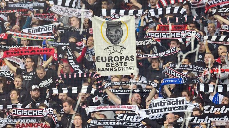 Fans von Frankfurt wollen gegen das Montagsspiel protestieren