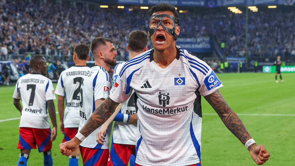 Davie Selke (r.) hat noch keinen neuen HSV-Vertrag unterschrieben Davie Selke (r.) hat noch keinen neuen HSV-Vertrag unterschrieben