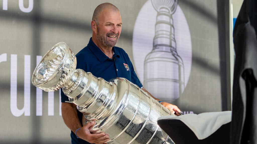 Bill Zito ist seit 2020 GM der Panthers.