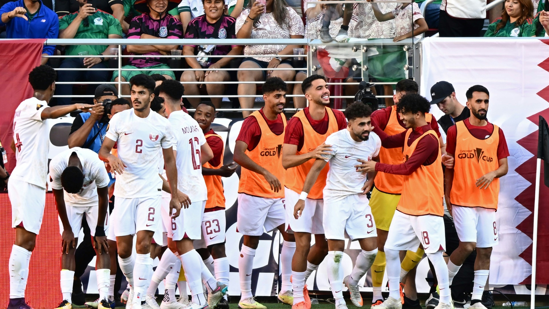 Katar feiert den überraschenden Viertelfinaleinzug beim Gold Cup
