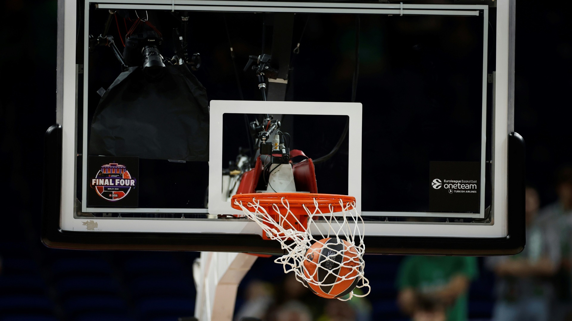 Der Start des Final Four in Berlin verzögerte sich
