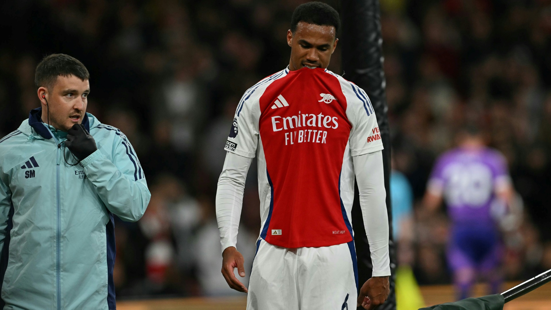 Gabriel wurde gegen Fulham früh ausgewechselt Gabriel wurde gegen Fulham früh ausgewechselt