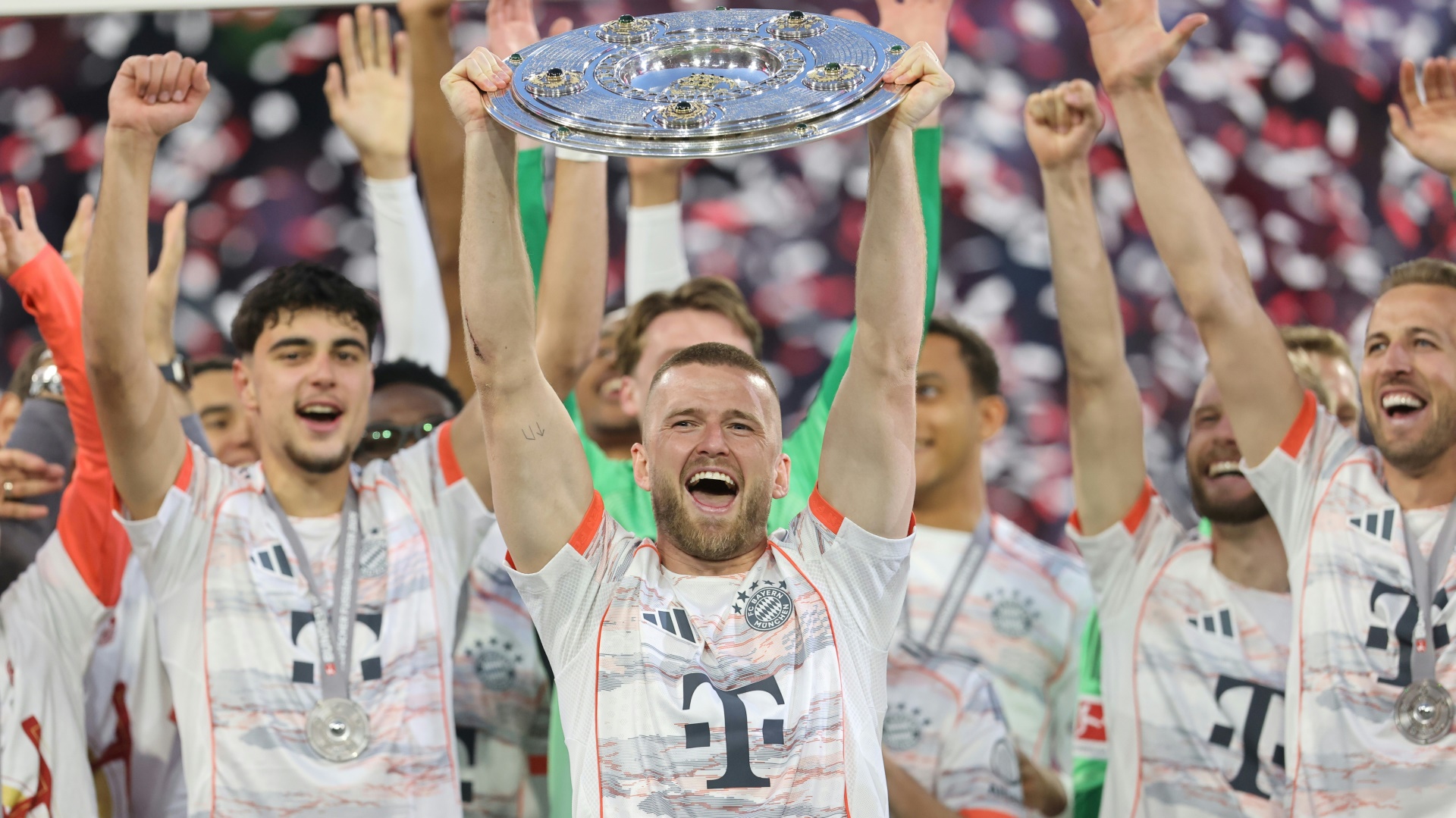 Eric Dier verlässt den FC Bayern als Meister Eric Dier verlässt den FC Bayern als Meister
