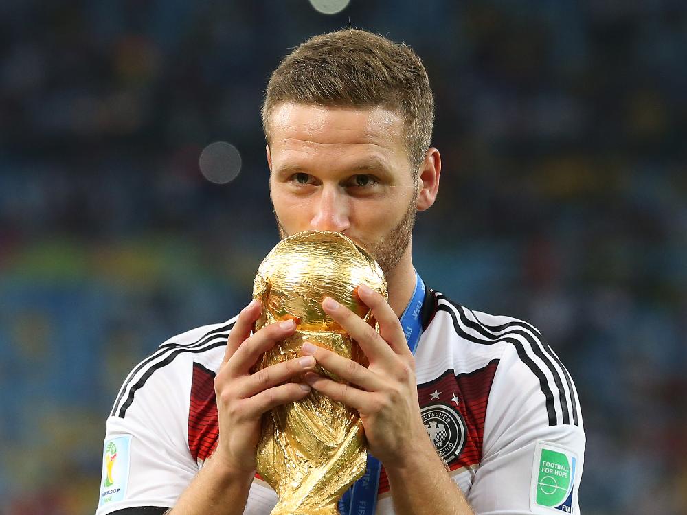 Shkodran Mustafi kam bei der WM dreimal zum Einsatz Shkodran Mustafi kam bei der WM dreimal zum Einsatz