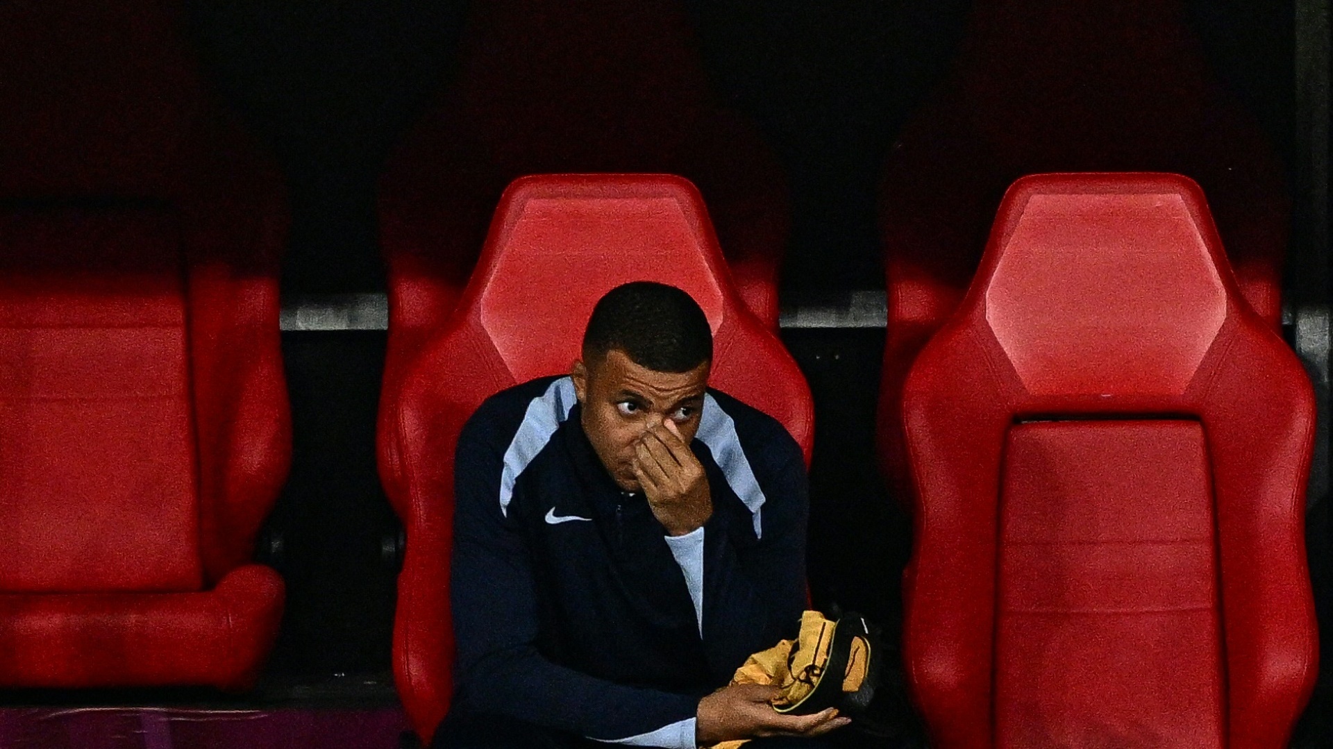 Kylian Mbappé kam gegen Oranje nicht zum Einsatz Kylian Mbappé kam gegen Oranje nicht zum Einsatz