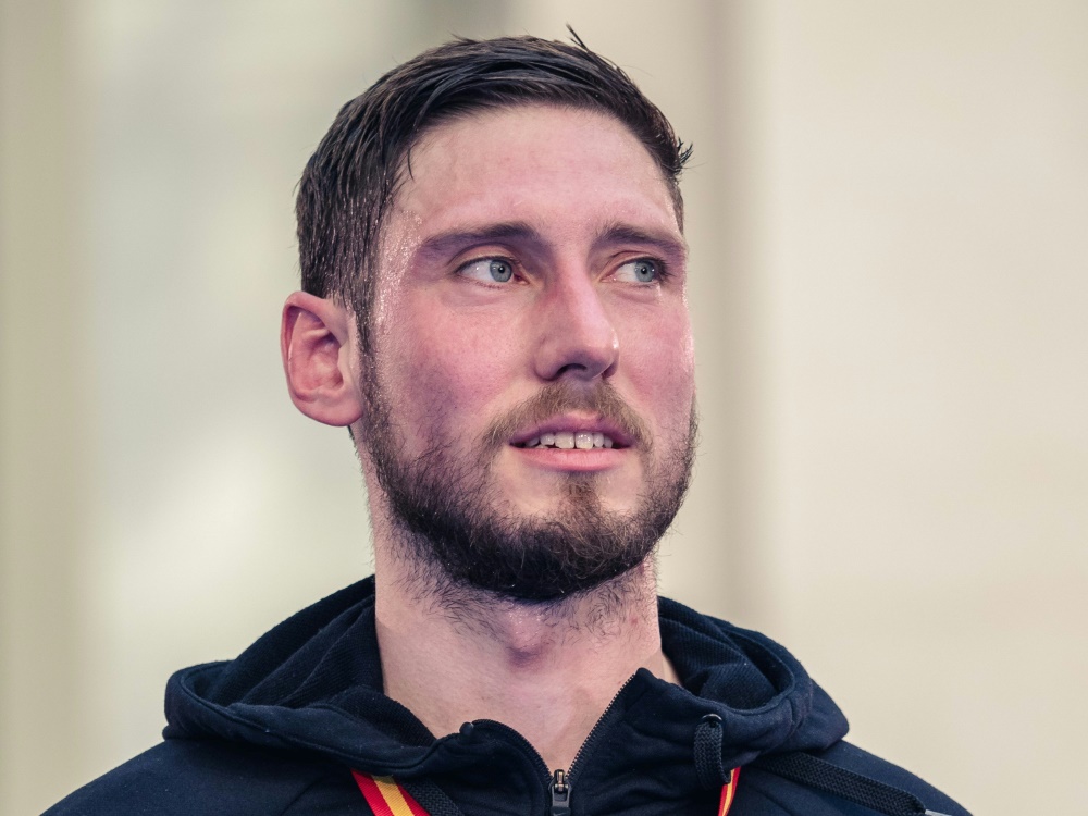 Max Hartung warnt vor Sonderbehandlung des Fußballs