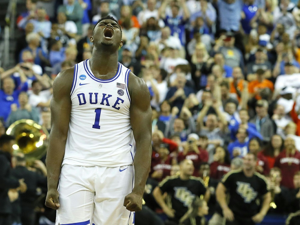 Duke Blue Devils mit Zion Williamson sind bei March Madness weiter Duke Blue Devils mit Zion Williamson sind bei March Madness weiter