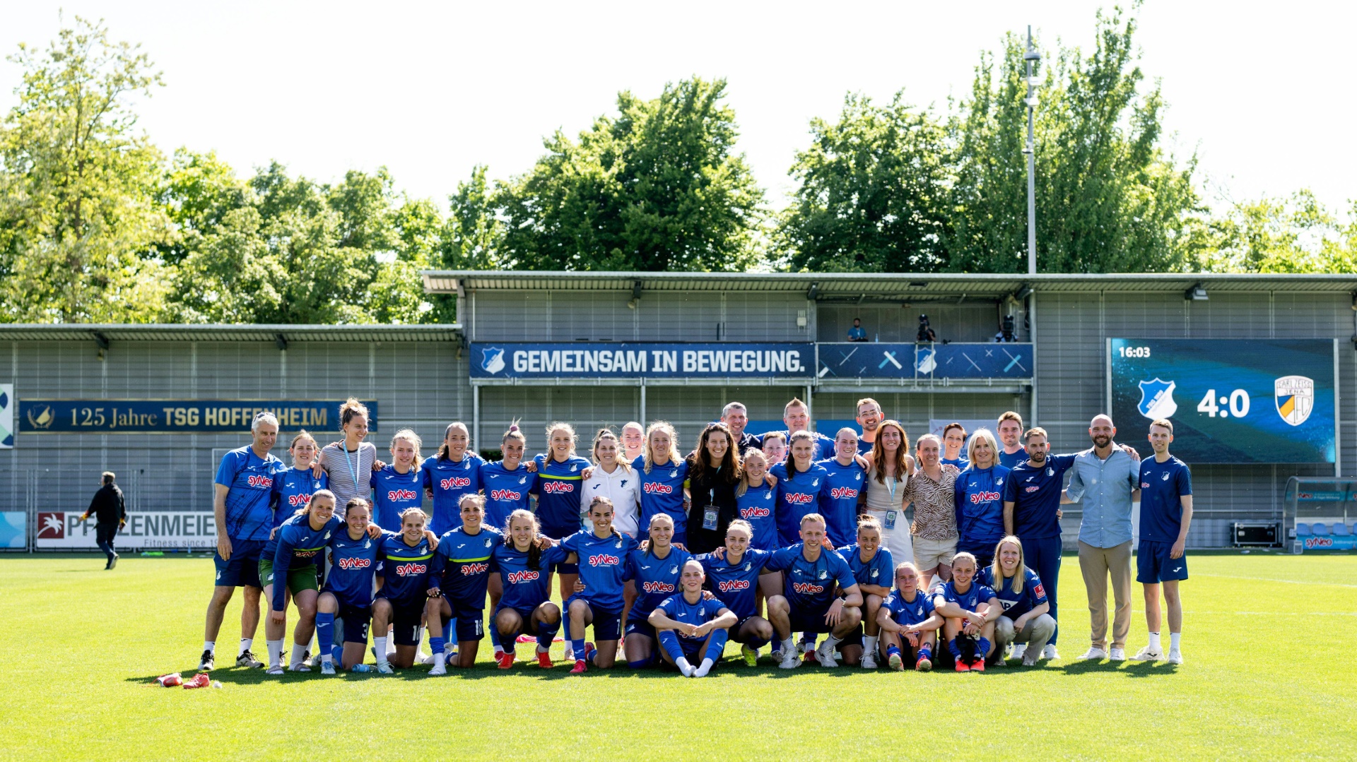 Die Frauen der TSG Hoffenheim am Saisonende Die Frauen der TSG Hoffenheim am Saisonende
