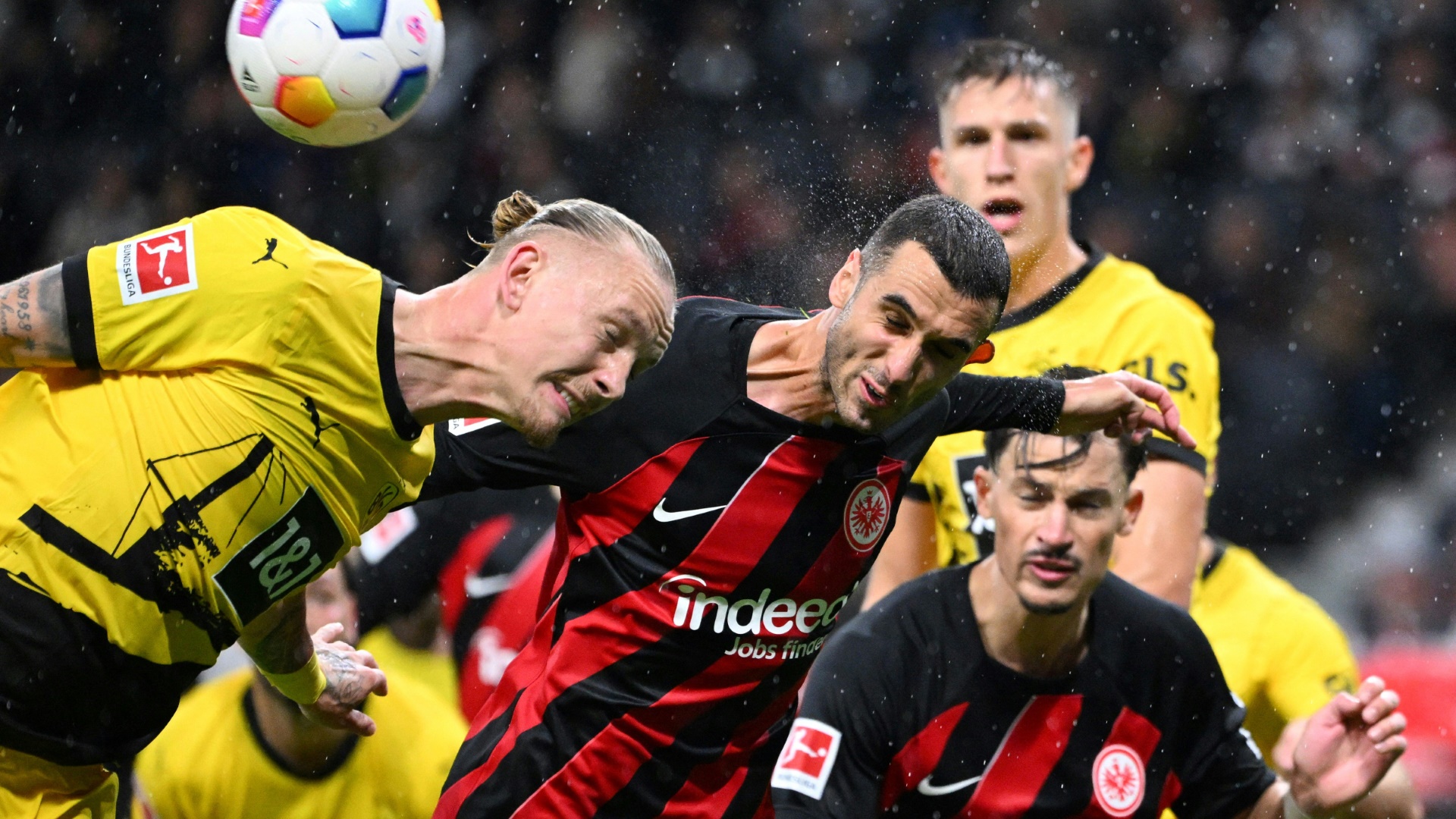 Niemiecki Związek Piłki Nożnej przyznaje się do błędów w meczu Eintrachtu Frankfurt z Dortmundem