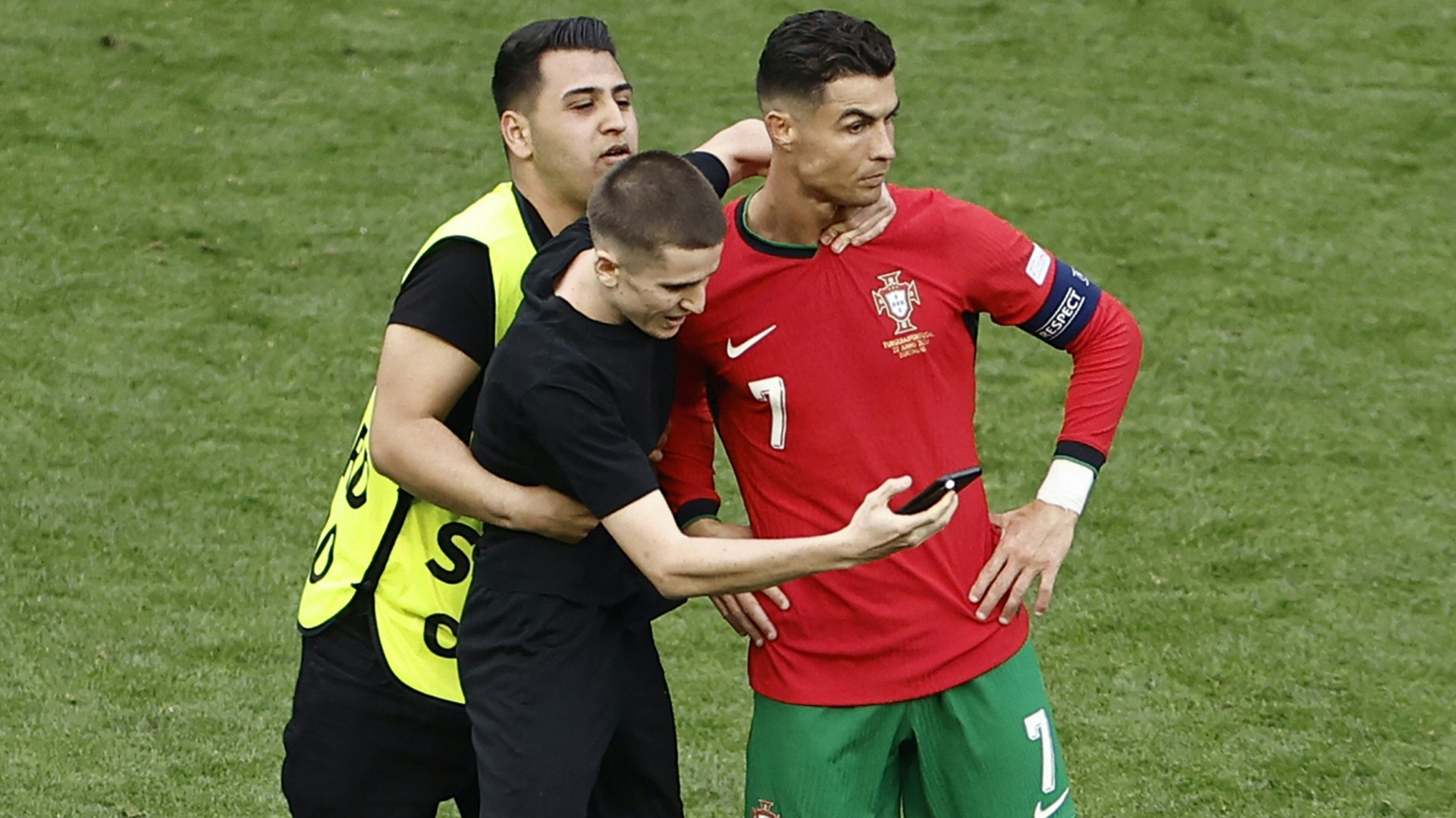 Reagierte zunehmend genervt: Cristiano Ronaldo Reagierte zunehmend genervt: Cristiano Ronaldo