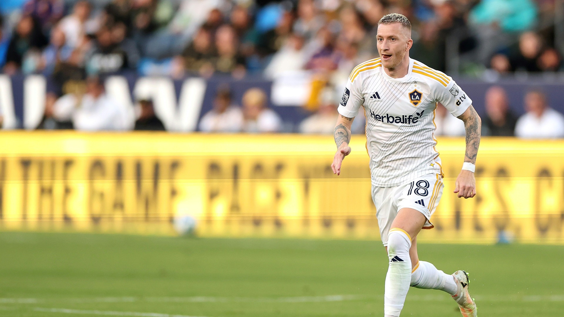 Reus im Trikot der Galaxy Reus im Trikot der Galaxy