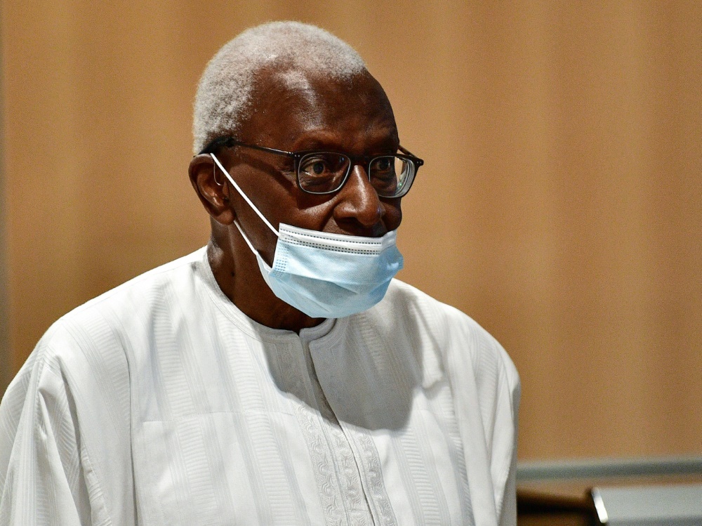 Lamine Diack wurde in Paris schuldig gesprochen Lamine Diack wurde in Paris schuldig gesprochen