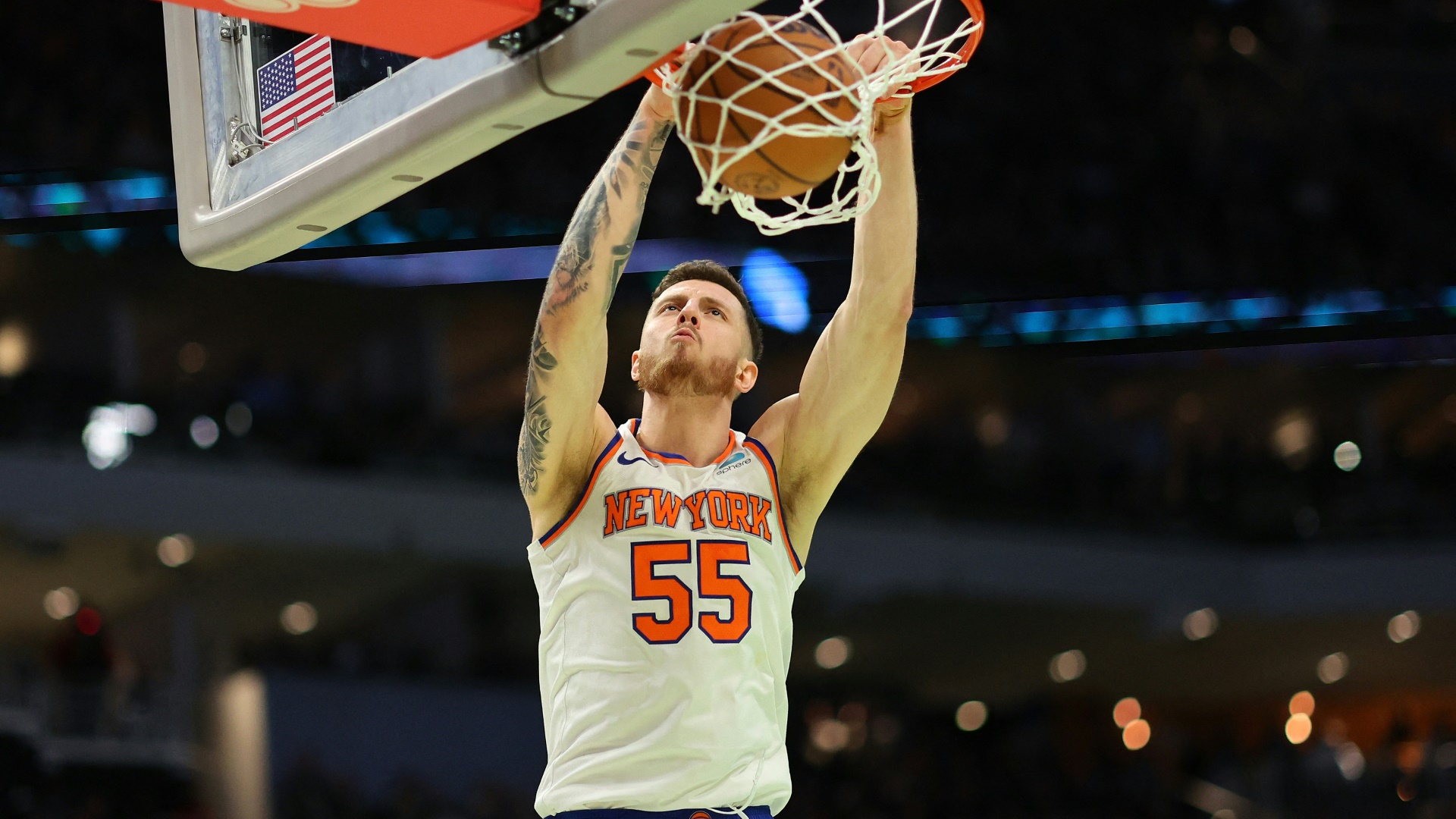 Hartenstein steht seit  bei den New York Knicks in der NBA unter Vertrag