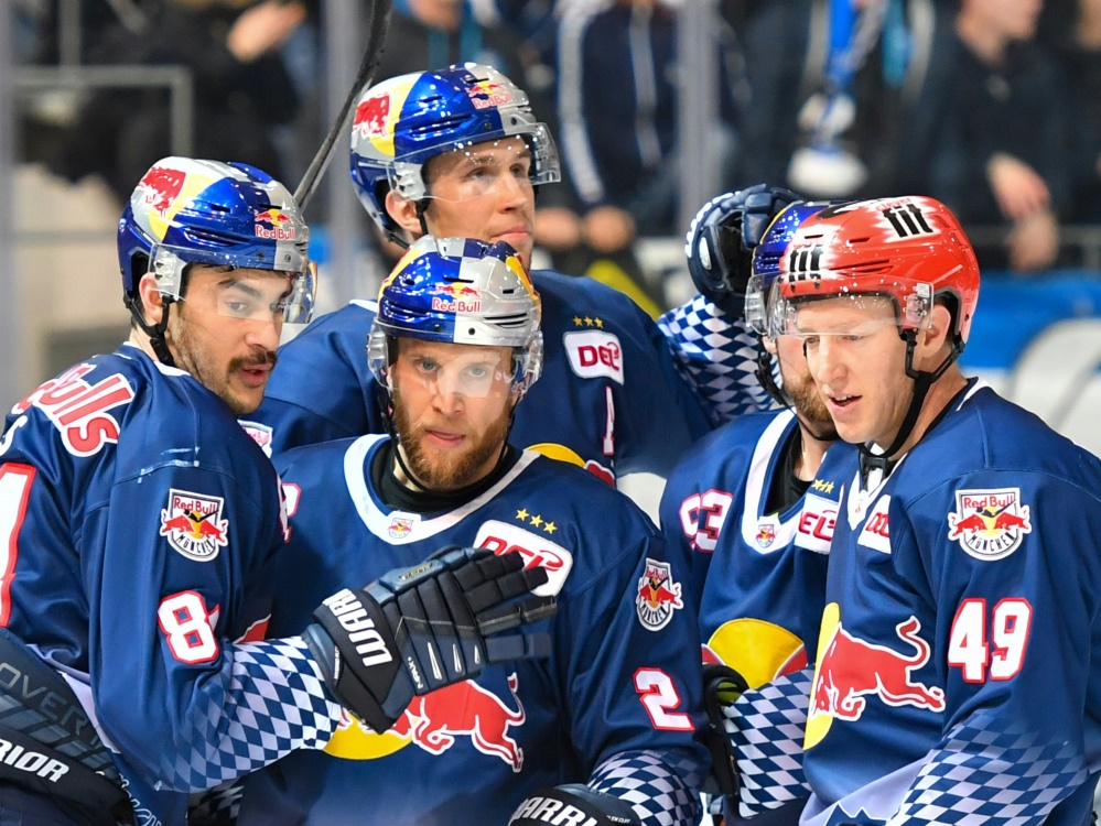 München jubelt achtmal in Krefeld München jubelt achtmal in Krefeld