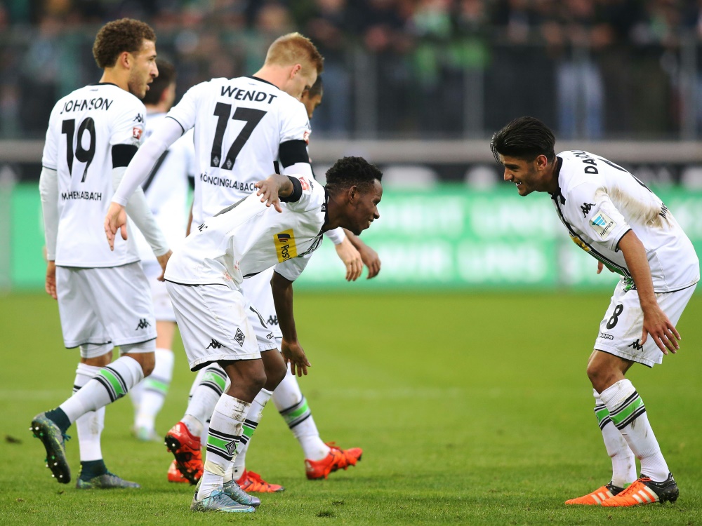 Mönchengladbach schlägt Hannover knapp mit 2:1