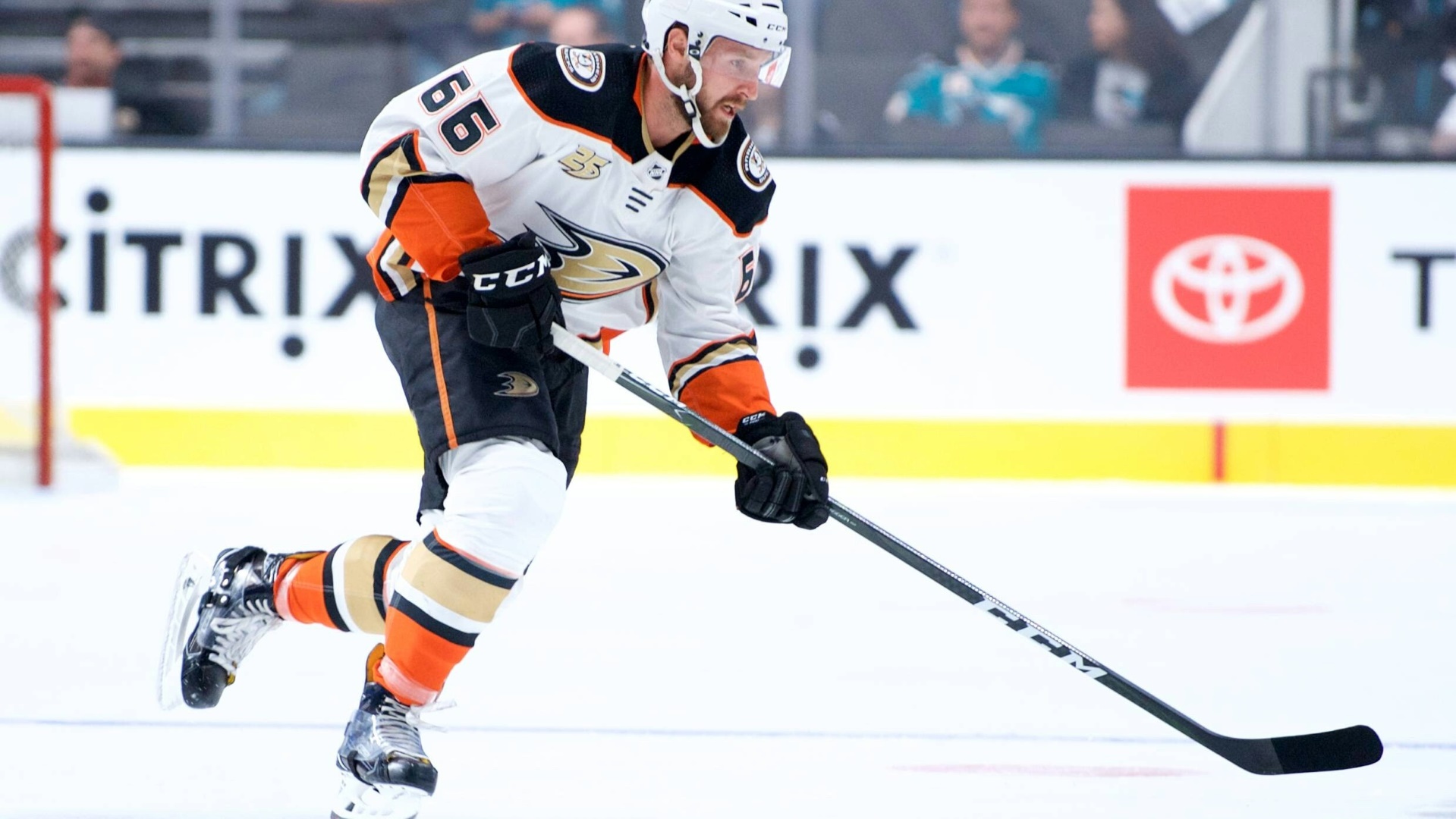 Keaton Thompson wechselt von der NHL in DEL zu den Adler Mannheim