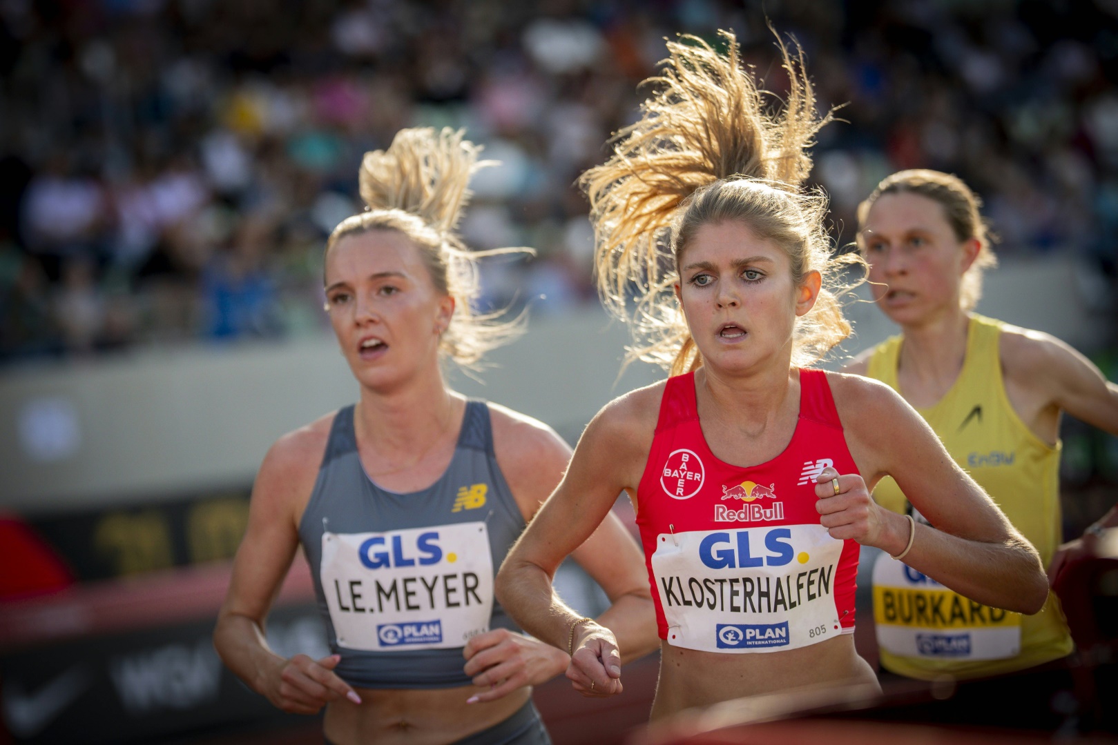 Klosterhalfen-komplett-am-Boden-