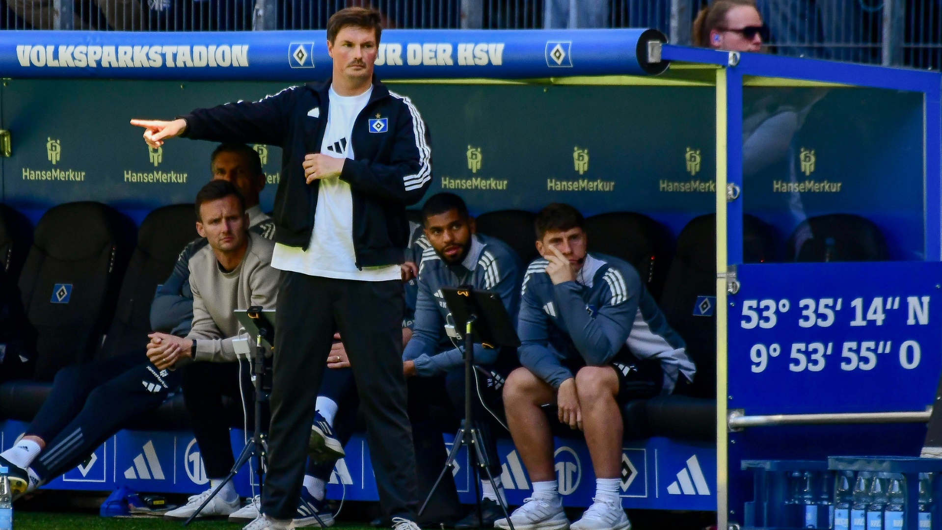 HSV-Trainer Merlin Polzin will dem Aufstieg näherkommen HSV-Trainer Merlin Polzin will dem Aufstieg näherkommen