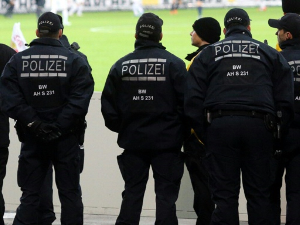 Attacke auf Schalke-Fans für Rummenigge 