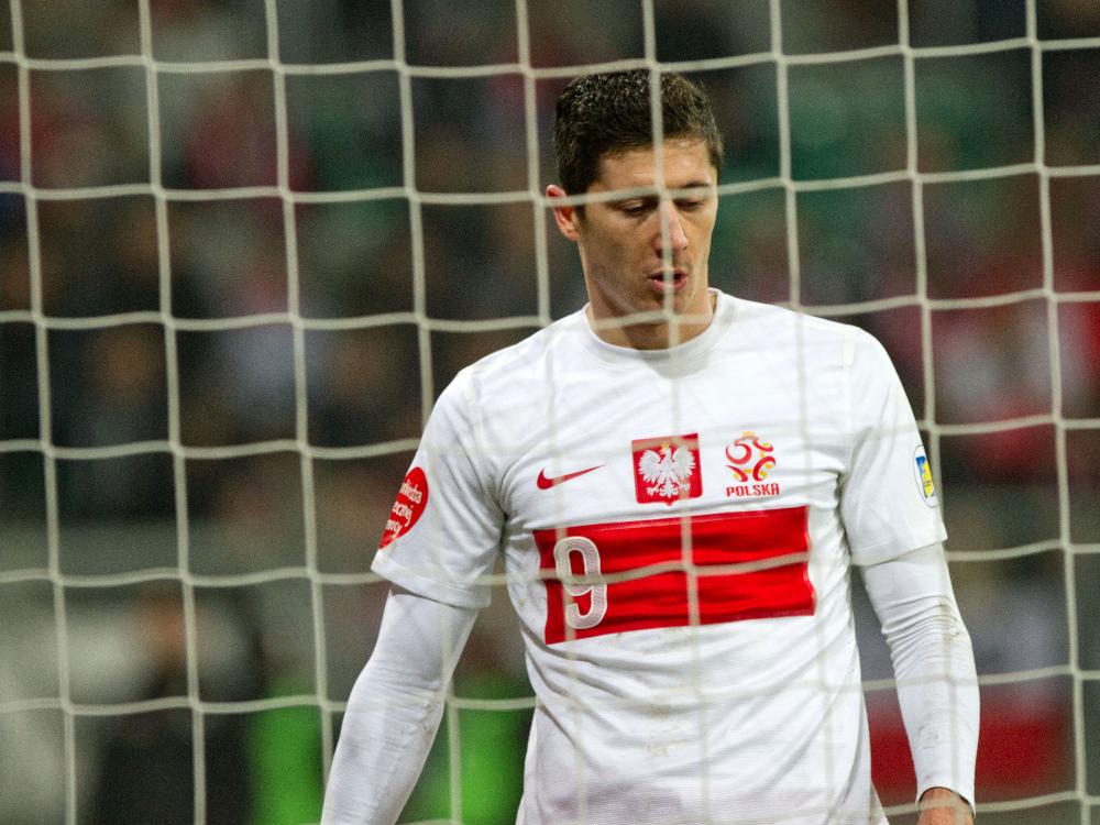 Lewandowski fehlte Polen bei Niederlage gegen Schottland Lewandowski fehlte Polen bei Niederlage gegen Schottland