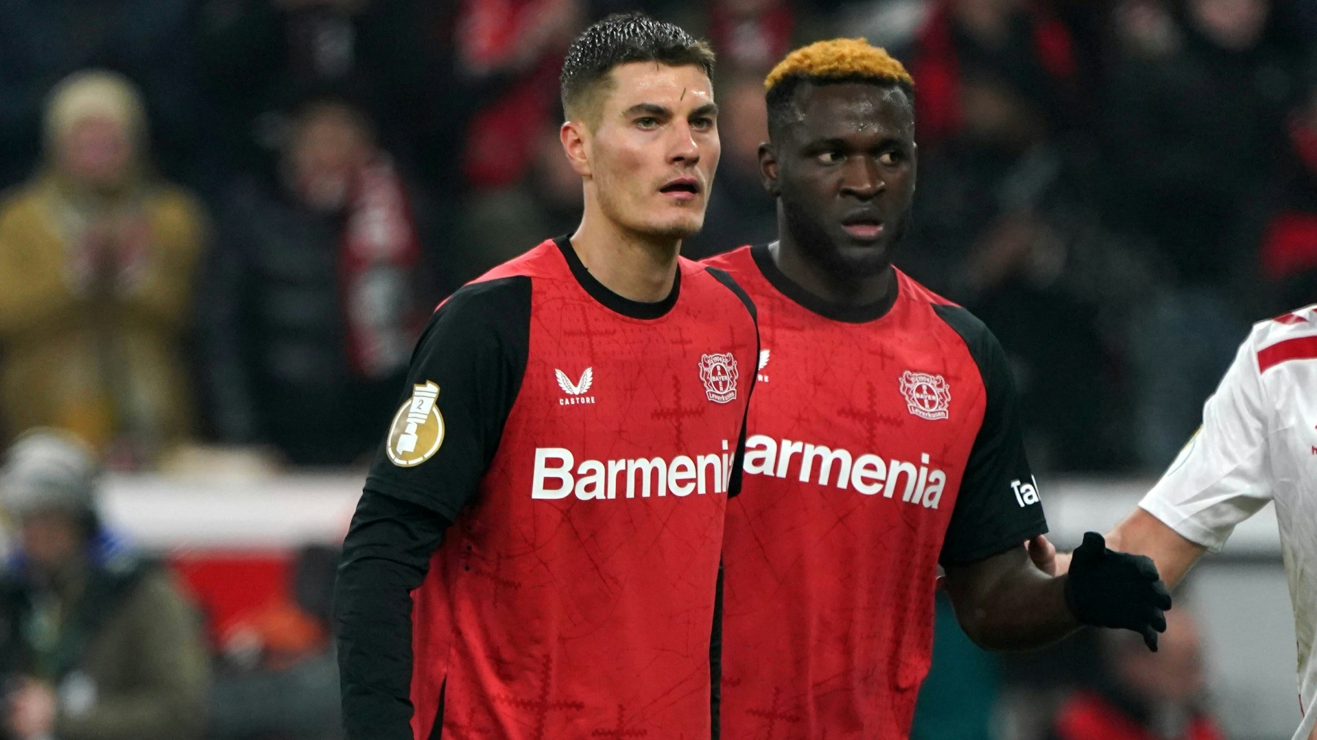 Schick (l.) und Boniface (r.) im DFB-Pokal gegen Köln Schick (l.) und Boniface (r.) im DFB-Pokal gegen Köln