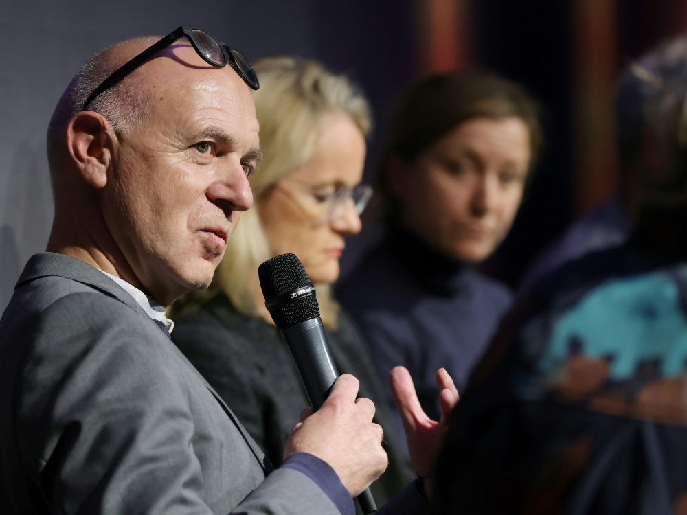 Bernd Neuendorf beteiligt sich nicht an "Namedropping"