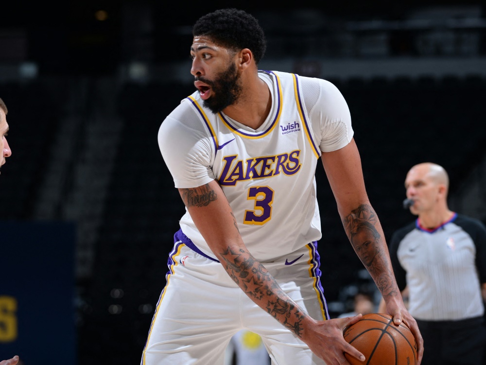 Anthony Davis fällt verletzungsbedingt aus Anthony Davis fällt verletzungsbedingt aus