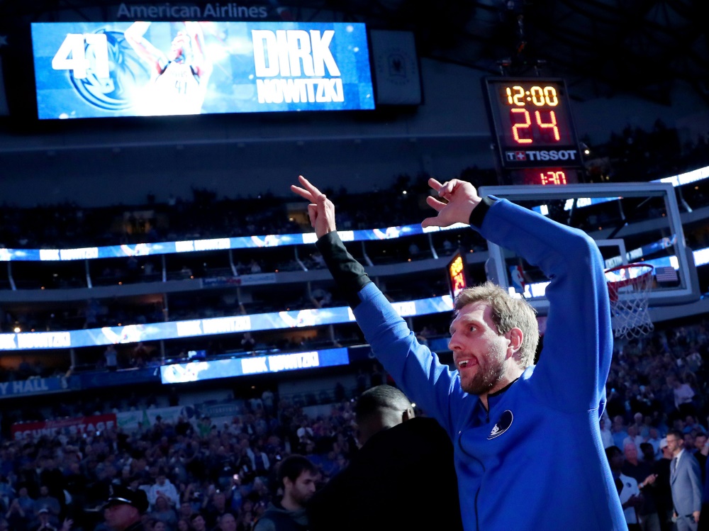 Dirk Nowitzki Schwarmt Von Zeit Bei Den Dallas Mavericks