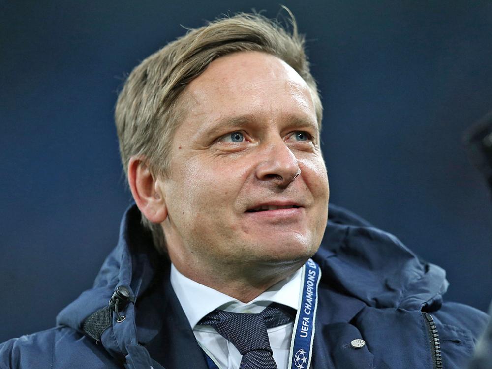 Horst Heldt erhält neuen Vertrag bei Schalke 04