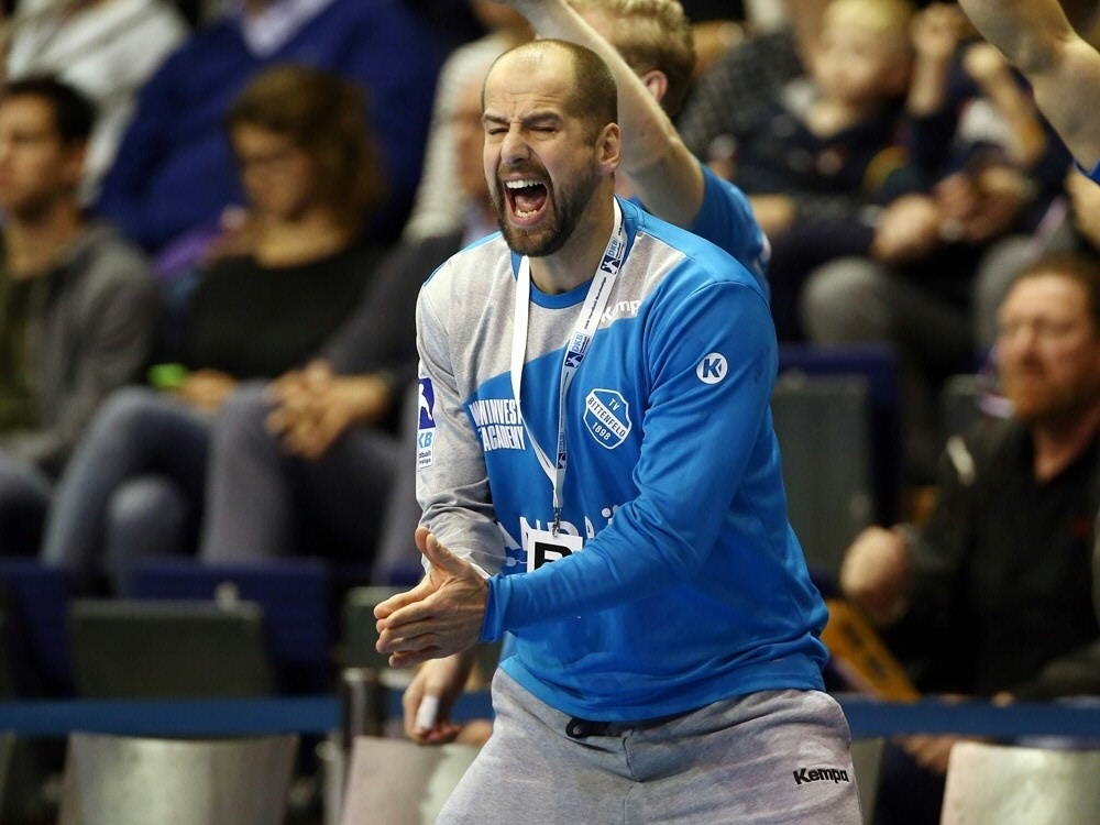Coach Jürgen Schweikardt erfüllt Doppelfunktion bis 2021 Coach Jürgen Schweikardt erfüllt Doppelfunktion bis 2021