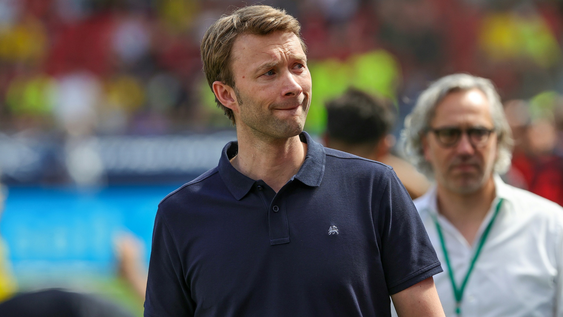 Mit Bayer Leverkusen auf Trainersuche: Simon Rolfes Mit Bayer Leverkusen auf Trainersuche: Simon Rolfes