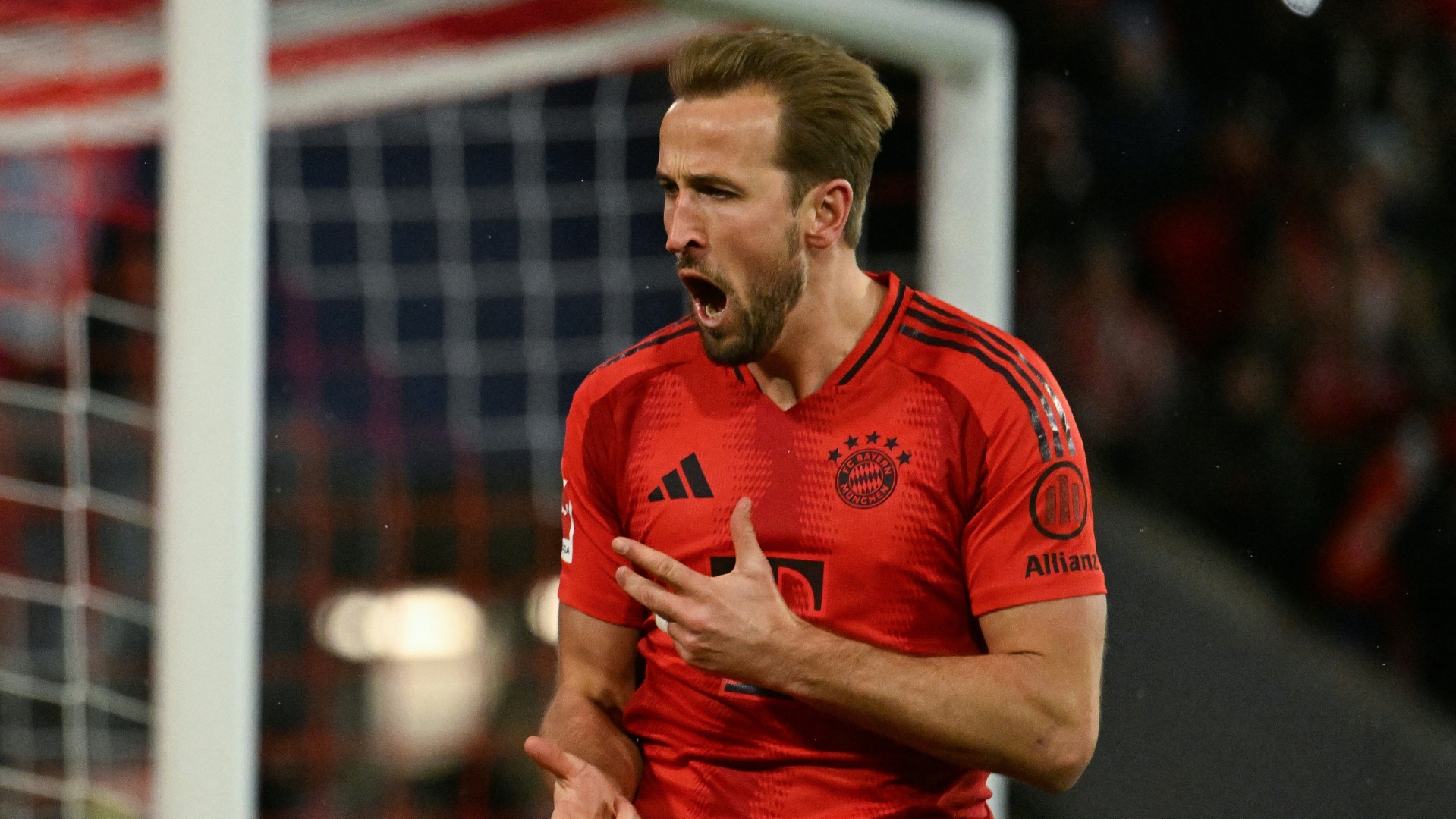 Torjäger Harry Kane traf einmal mehr dreimal für den FC Bayern Torjäger Harry Kane traf einmal mehr dreimal für den FC Bayern