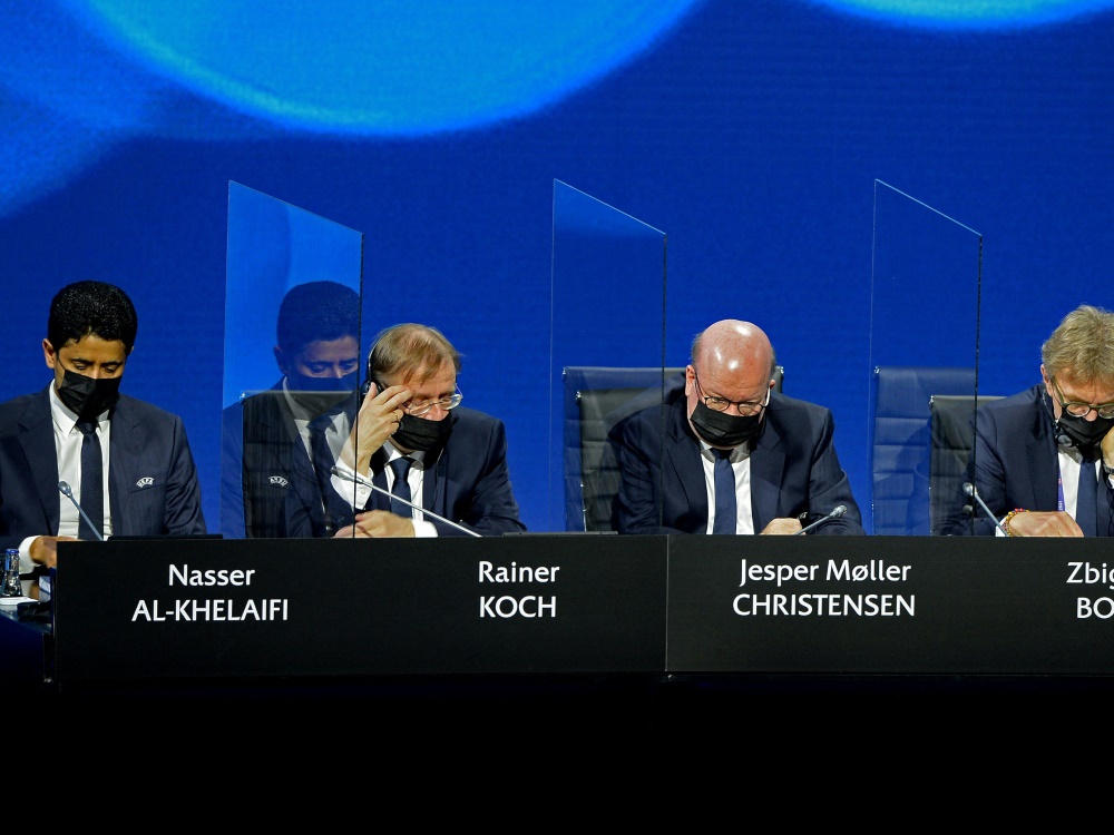 Die WM-Vergabe nach Katar wird noch immer kritisiert Die WM-Vergabe nach Katar wird noch immer kritisiert