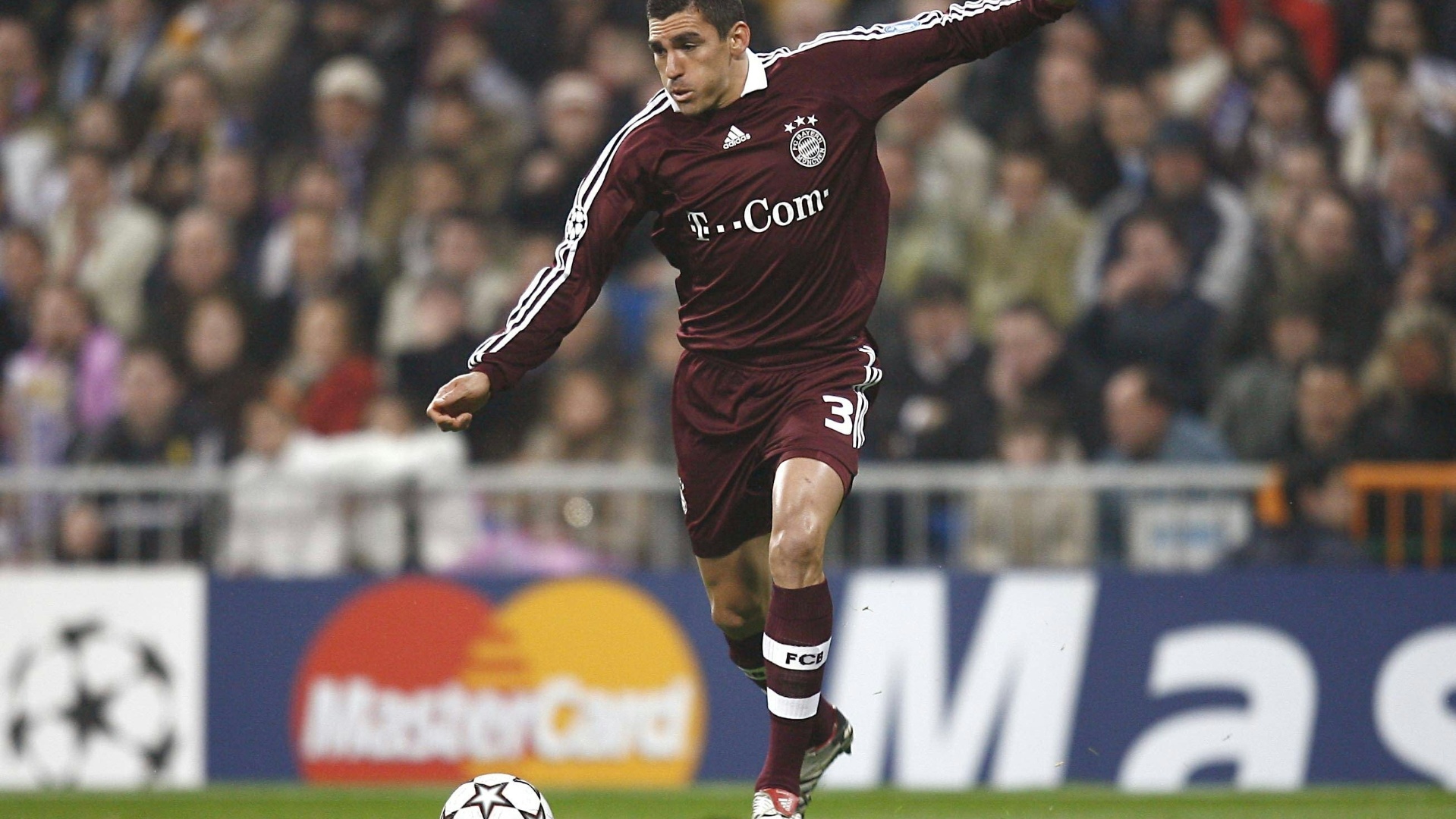 Lucio 2007 im Trikot des FC Bayern Lucio 2007 im Trikot des FC Bayern